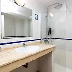 Дом отдыха Uptown Urban (adults Only)